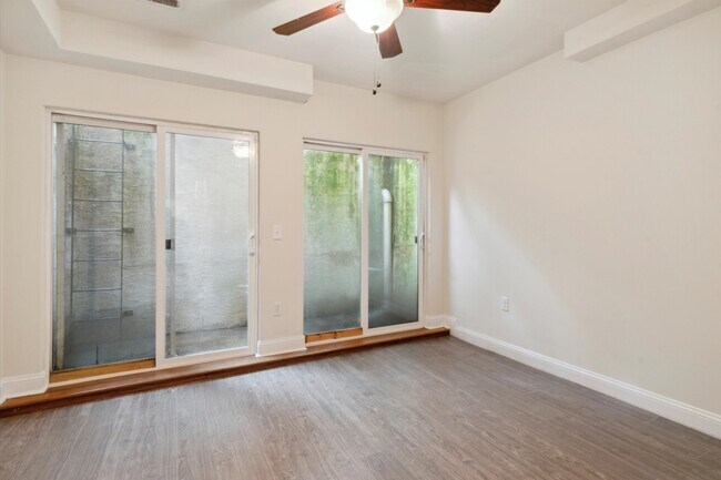 Building Photo - 1733 N Gratz St