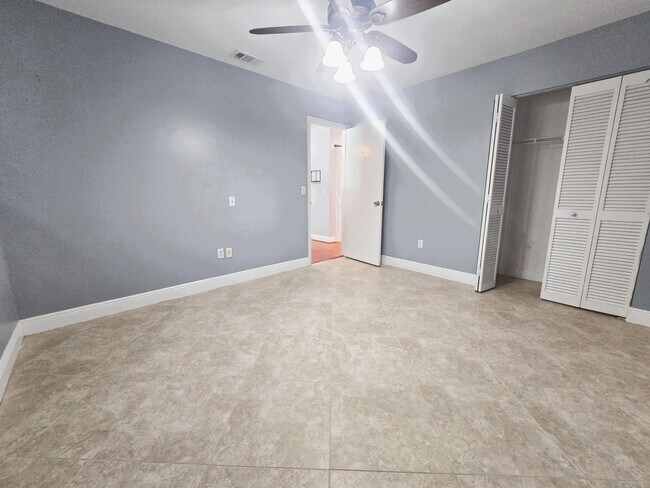 Building Photo - 14611 SW Sonora Terrace