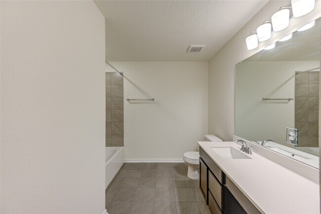 Building Photo - 22851 Fulton Lndg Dr