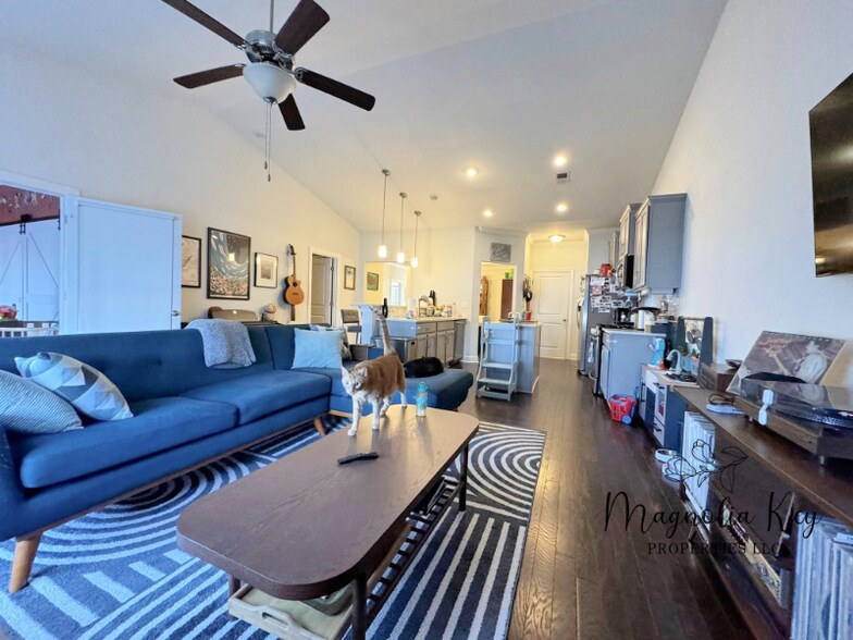 Building Photo - 5922 Lazio Ct