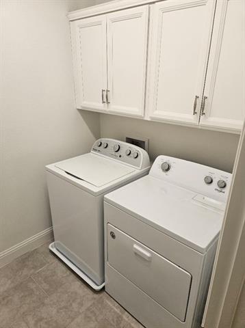 Building Photo - 1735 Wittington Pl