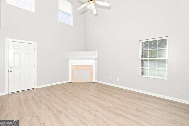 Building Photo - 5604 Windfall Ln