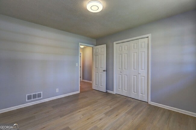 Building Photo - 469 Dogwood Dr NW