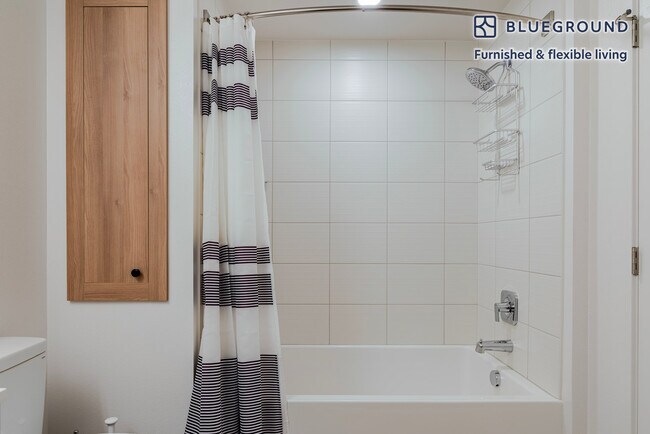 Building Photo - 1200 Rickabaugh Wy