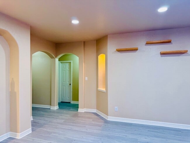 Building Photo - 13942 Brayford Pl Ct