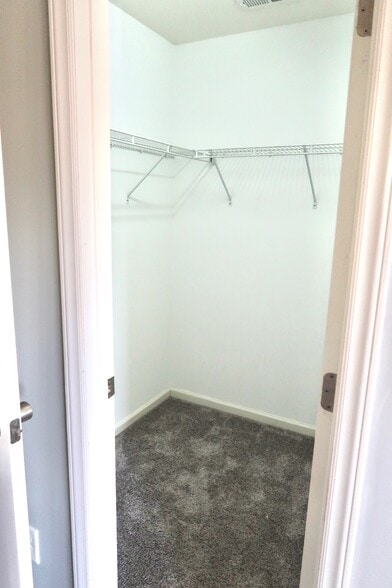 Building Photo - 3412 Mogollon Ct