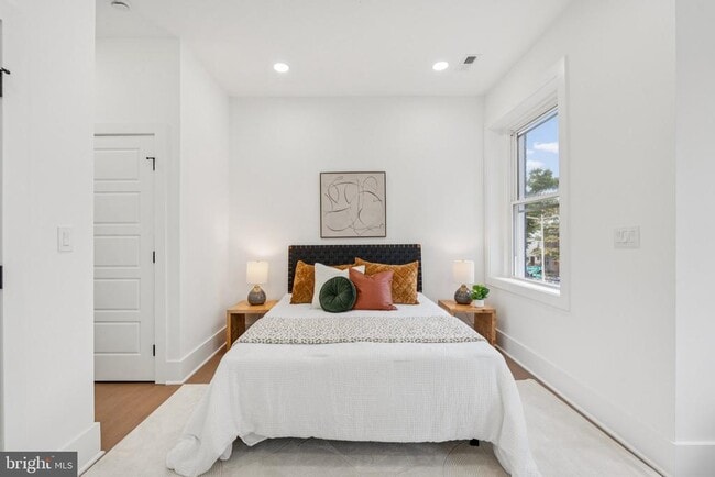 Building Photo - 1827 North Capitol St NE