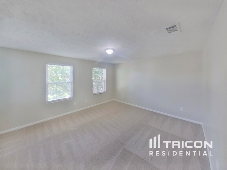 Building Photo - 3423 Country Almond Way