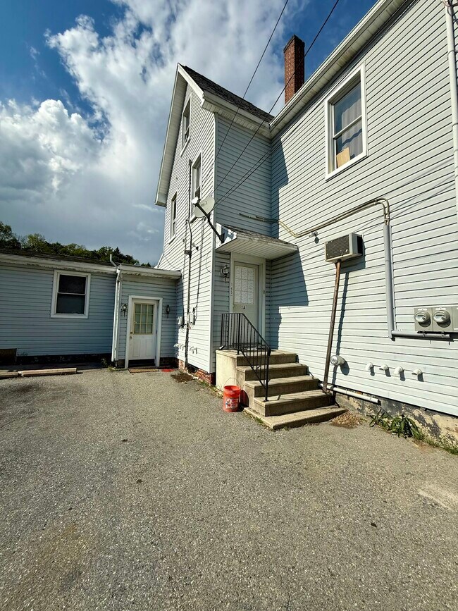 Primary Photo - 145 Spring Valley Rd
