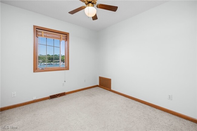 Building Photo - 4591 S Memorial Shoreway Dr