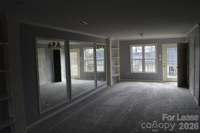 Building Photo - 110 Steam Engine Dr