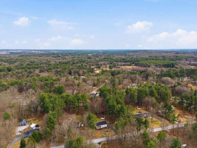 Building Photo - 32 Edinburgh Dr