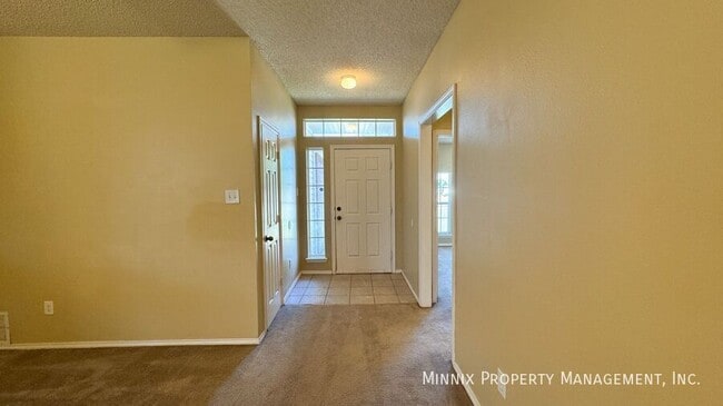 Building Photo - 7514 Paris Ave