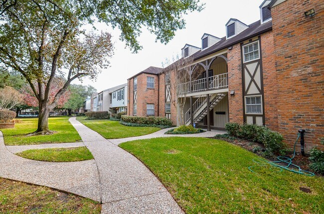 Building Photo - 854 Wax Myrtle Ln