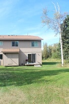 Building Photo - 320 E Victor Cir