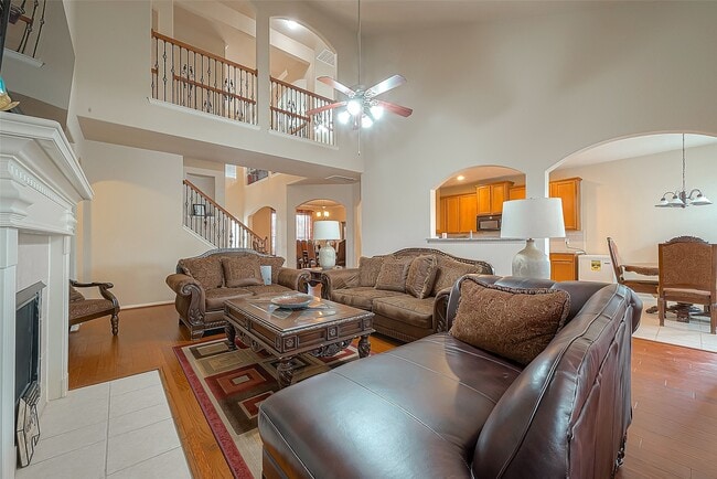 Building Photo - 9906 Bronze Mill Ln