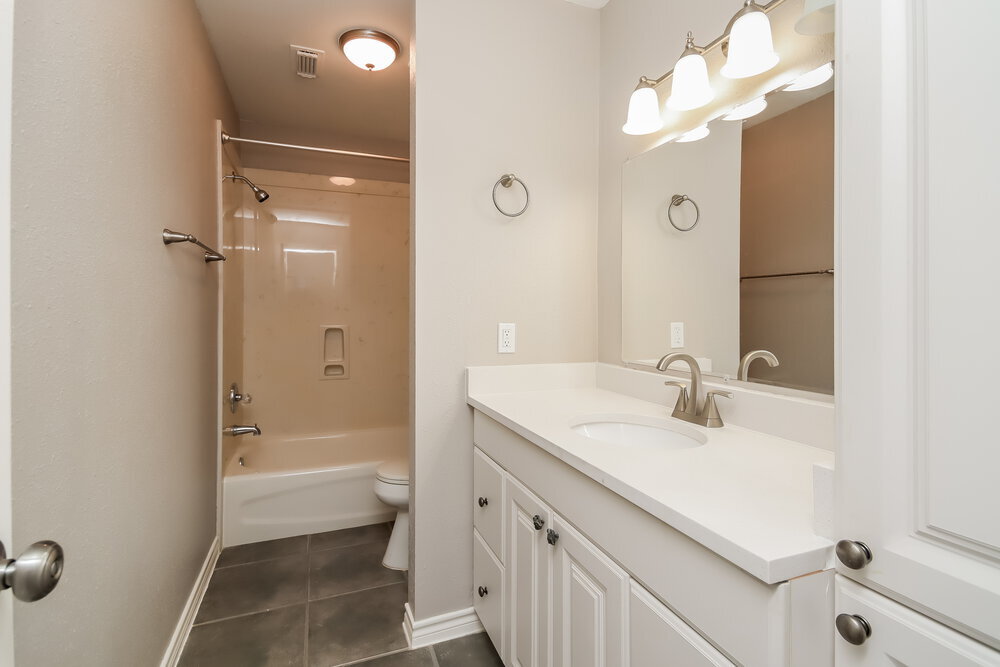 Building Photo - 410 Wisdom St