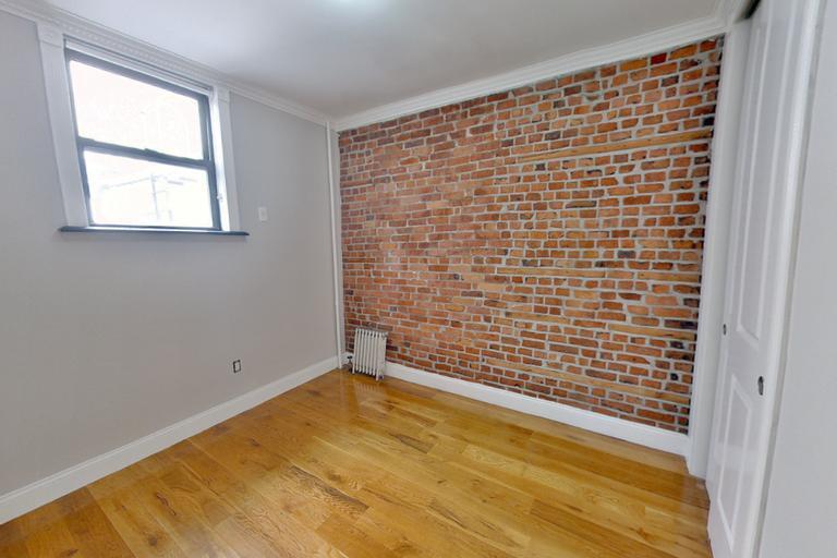 Building Photo - 179 Essex St