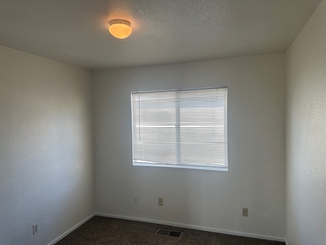 Building Photo - Weston Ranch 4 Bedroom 3 Bathroom Home