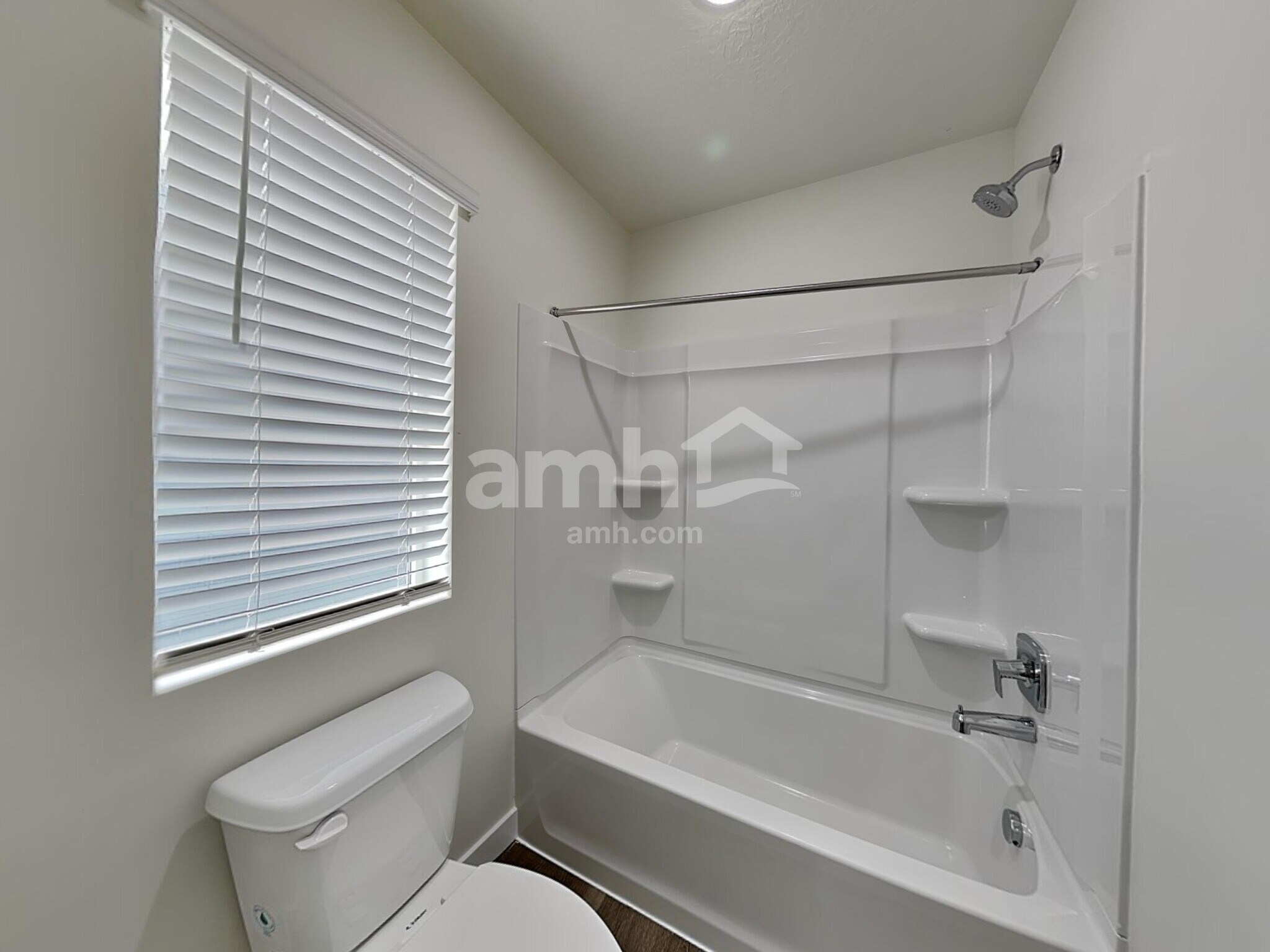 Building Photo - 1232 W Mahogany St