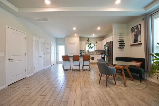 Building Photo - 5501 Charles Merle Dr.