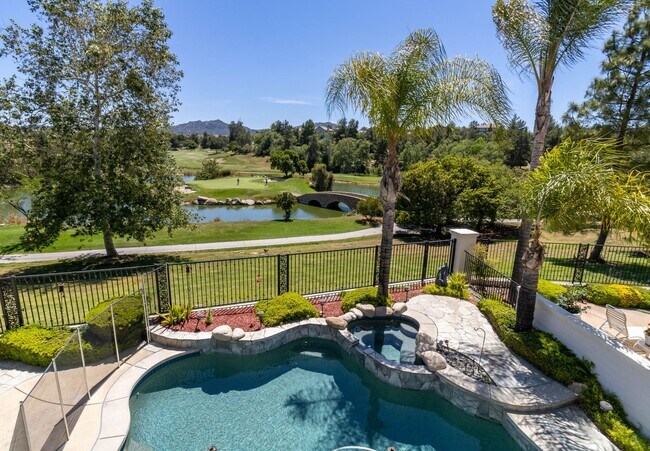 Building Photo - 32579 Valentino Way