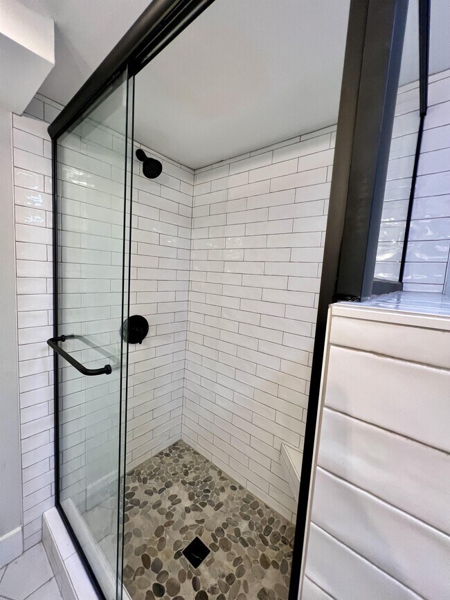 Building Photo - 2609 Old Spartanburg Rd