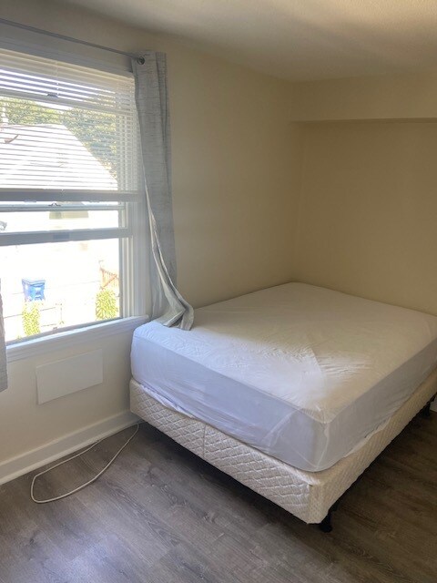 Building Photo - 95 Leighton Rd