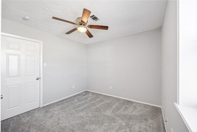 Building Photo - Welcome to this fully remodeled 4/2/2 brick home near Lake Conroe! With new AC/heat, roof, water ...