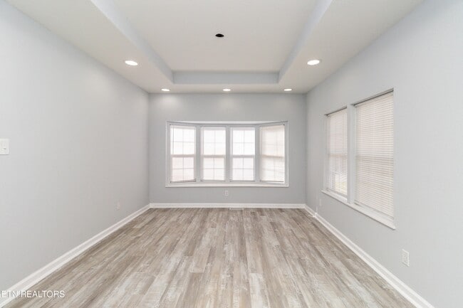 Building Photo - 770 Mahoney Rd