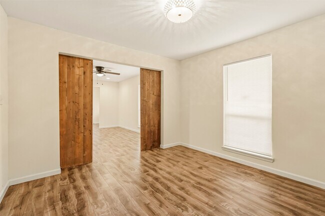 Building Photo - 718 Oder Ln
