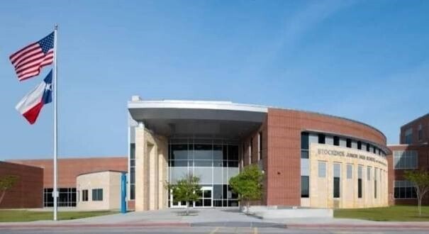 Building Photo - 2044 Mule Ridge Dr