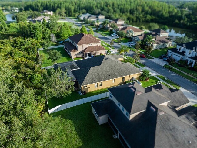 Building Photo - 10513 Palm Cove Ave