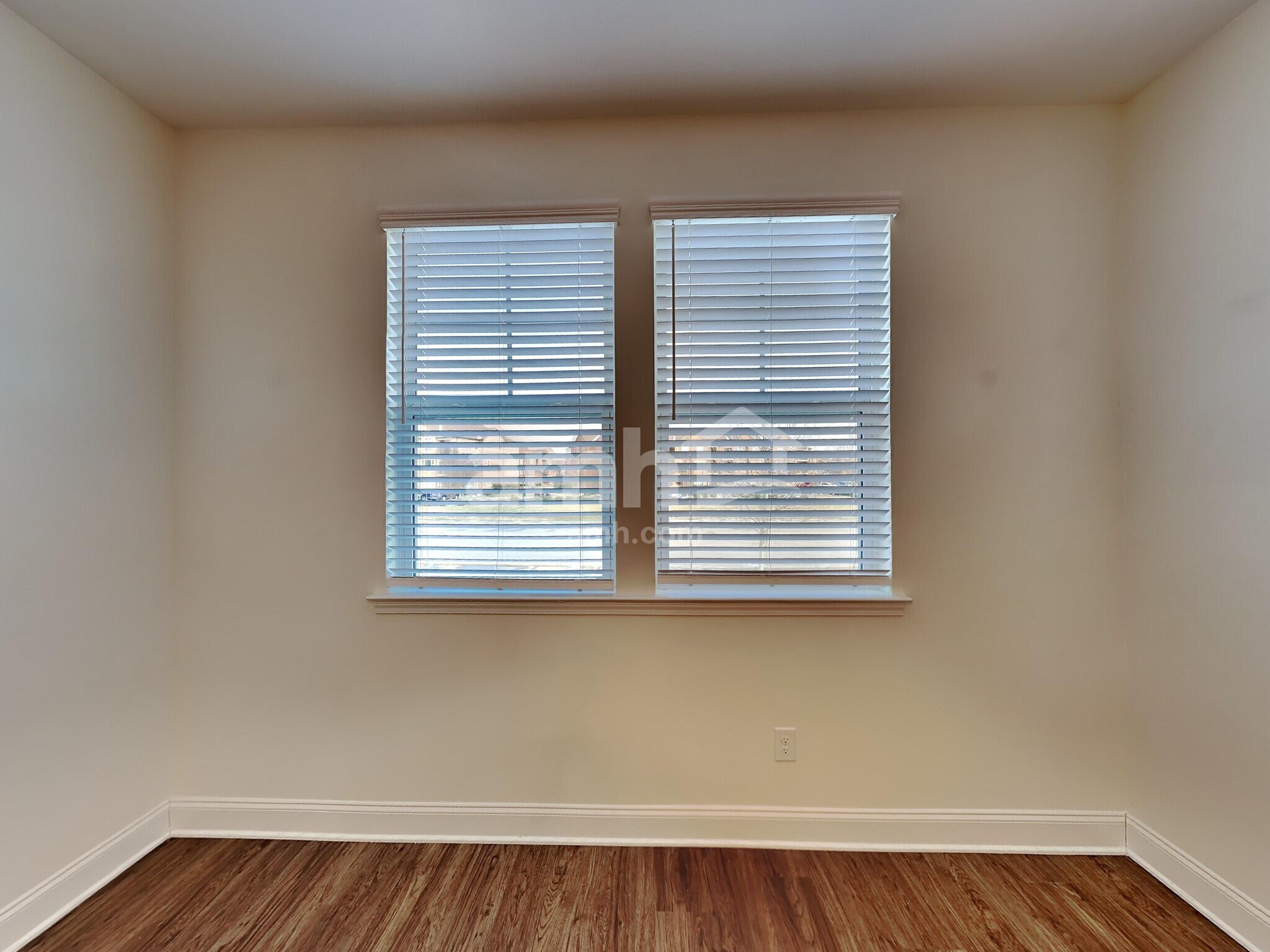 Building Photo - 5113 Jack Byrnes Dr