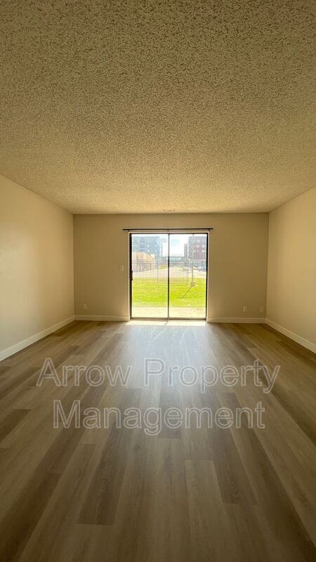 Building Photo - 2340 N 44th St