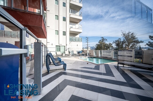 Building Photo - Luxury Two-Bedroom in North Hollywood – On...