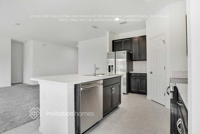 Building Photo - 754 Lucaya Dr