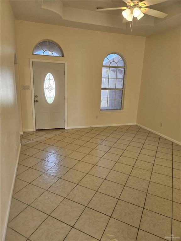 Building Photo - 8309 Las Palmas Dr