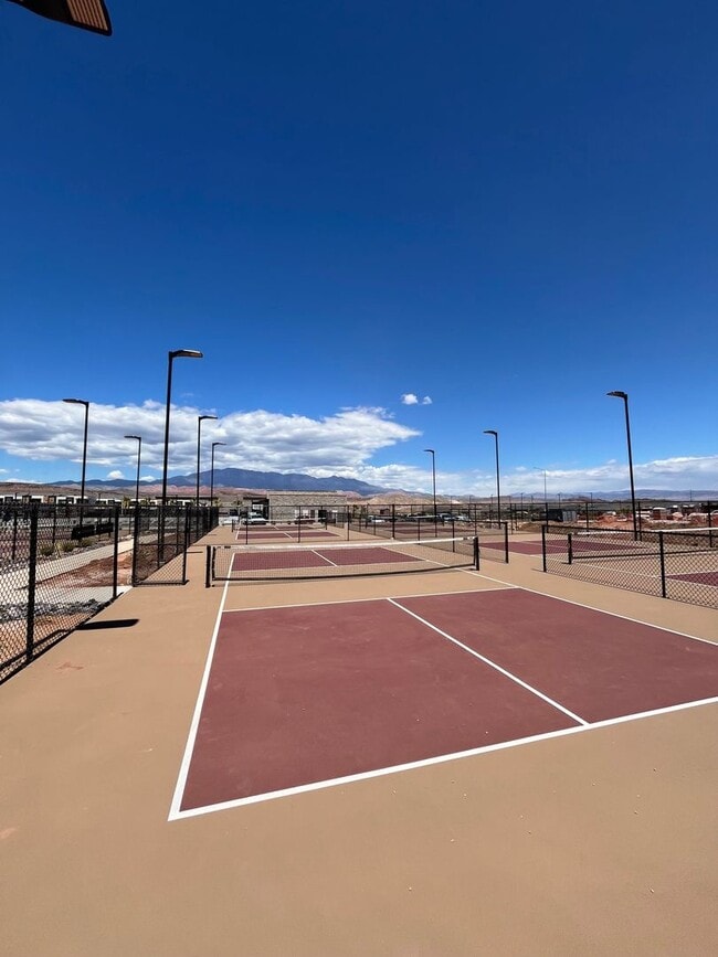 Building Photo - Flexible lease terms!