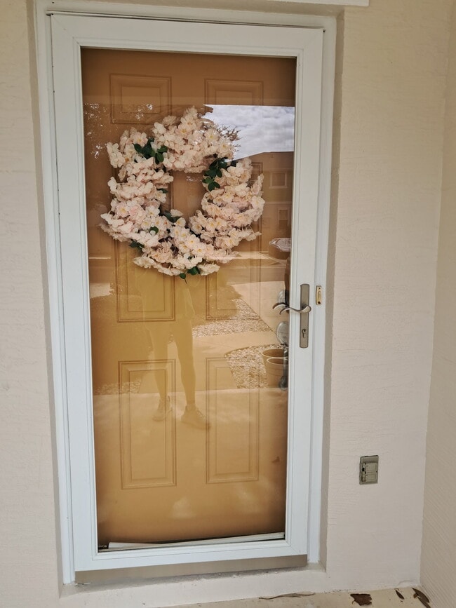 Building Photo - 317 Sand Oak Blvd