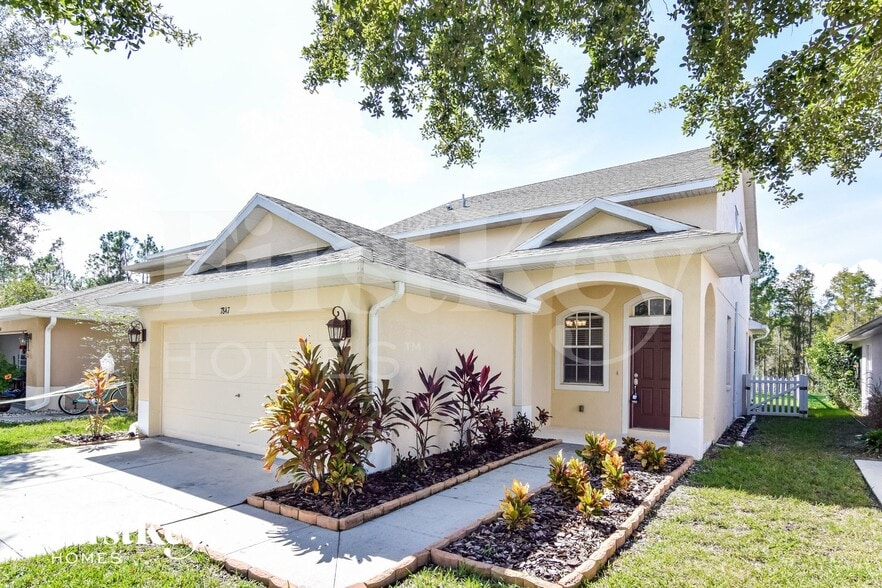 Building Photo - 7847 Foxgrove Dr