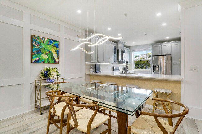 Building Photo - 1472 Corbison Point Pl