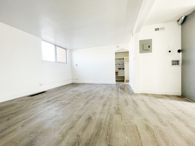 Building Photo - 3508-3514 Bruce Randolph Ave