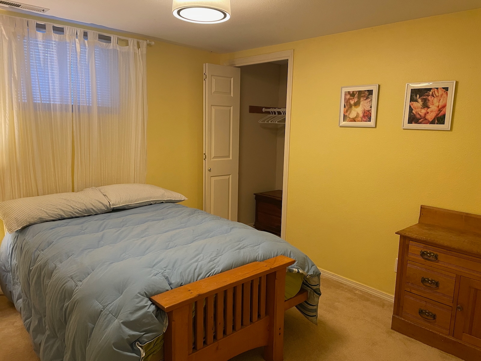 Building Photo - 4041 E Burnside St