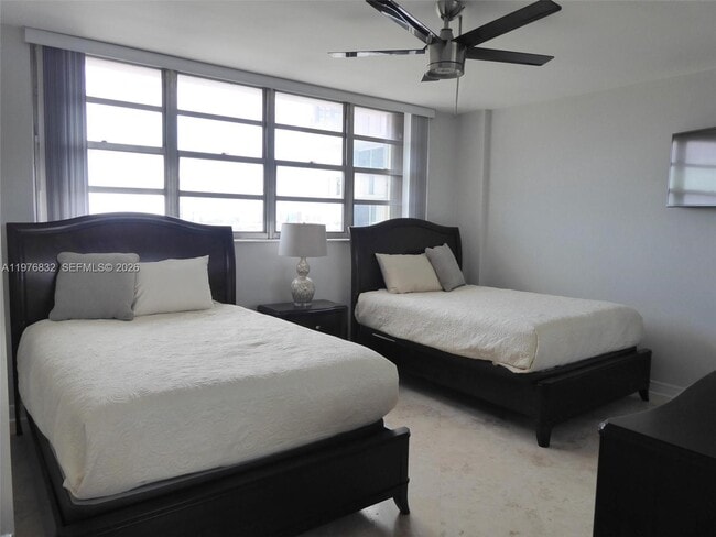 Building Photo - 800 West Ave