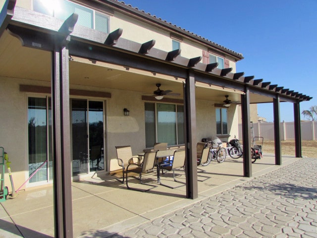 Building Photo - Spacious 5-Bedroom Home with Loft, Solar P...