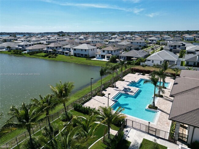 Building Photo - 4 br, 3 bath House - 17507 SW 41st St