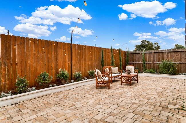 Building Photo - 6635 T C Jester Blvd