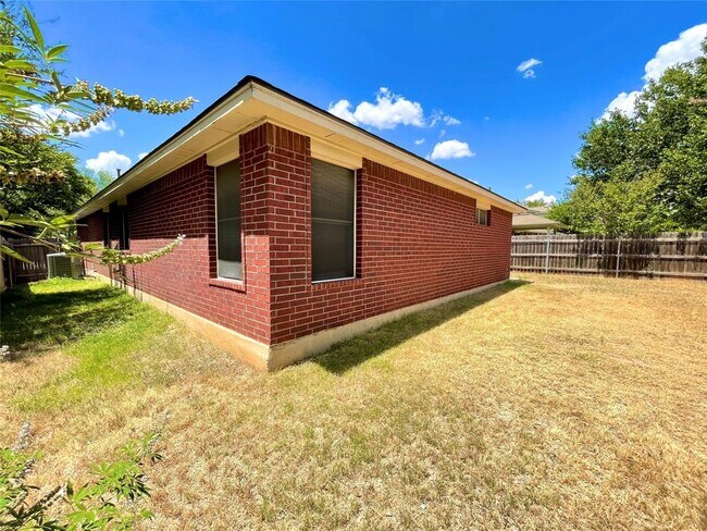 Building Photo - 3761 Top Rock Ln