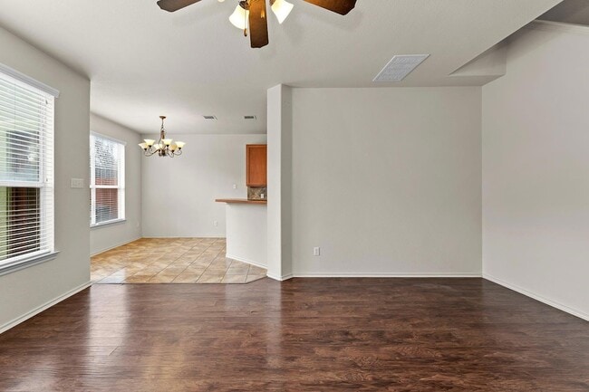 Building Photo - 2410 Great Oaks Dr